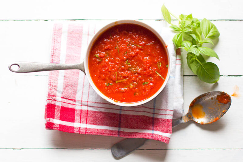 Sauce tomate au Thermomix • Yummix