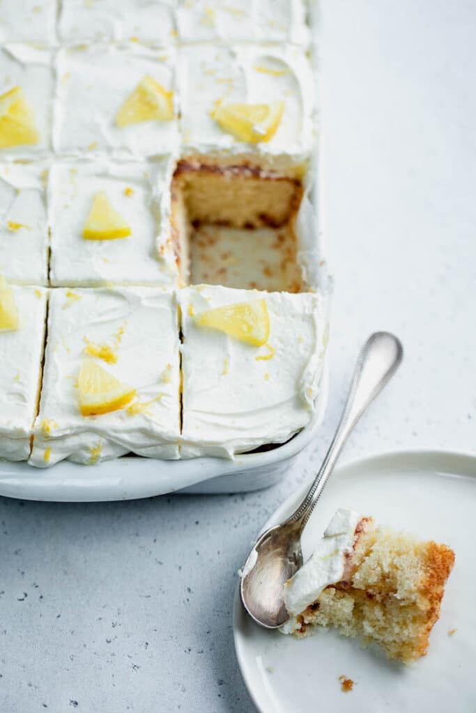 gâteau percé au citron ou lemon poke cake au Thermomix